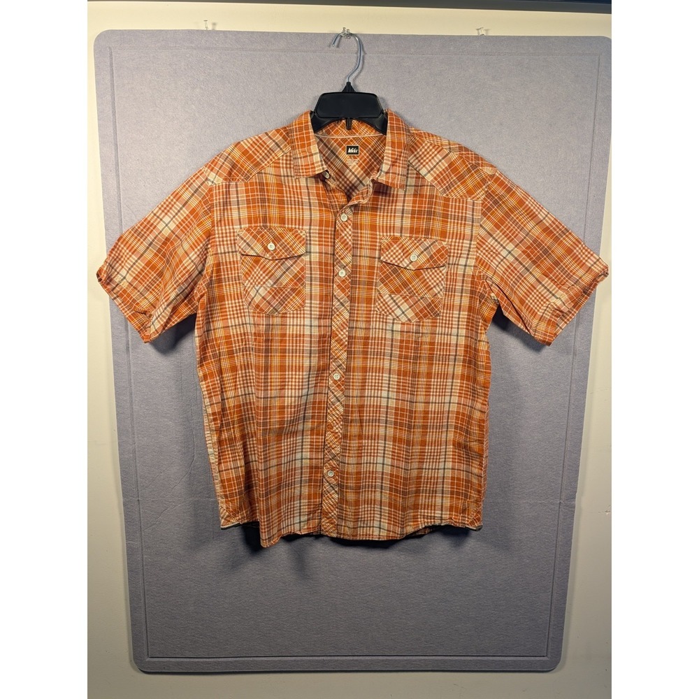 REI Men's Short Sleeve Button-Up Size L Orange Plaid 100% Cotton